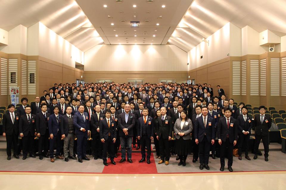2/10（土）　スノーピーク山井社長と記念写真：画像